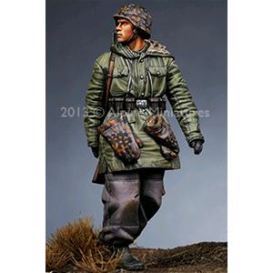 Alpine Miniatures: 1/35; WSS Grenadier