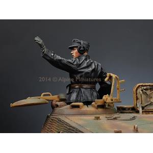 Alpine Miniatures: 1/35; SS Panzer Commander #1