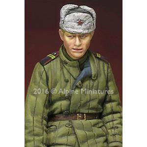 Alpine Miniatures: 1/35; WW2 Russian Tank Crew