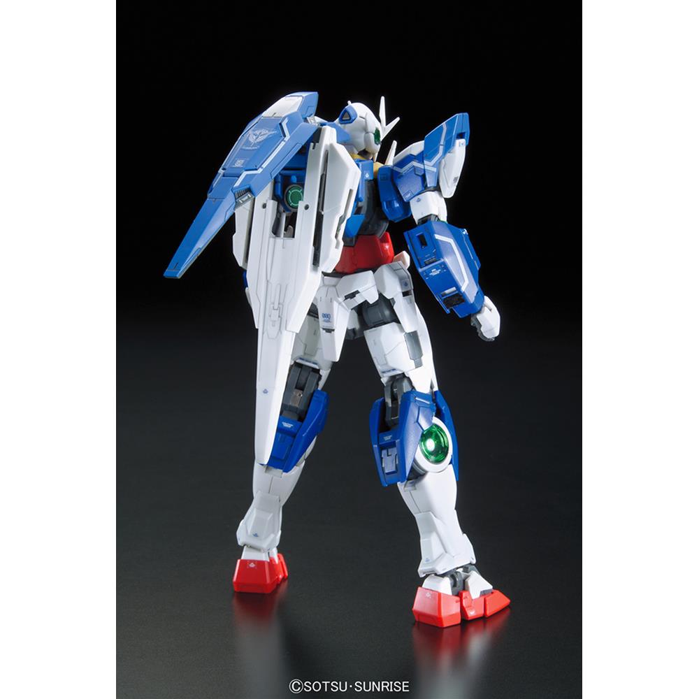 BANDAI: RG OO QANT 1/144