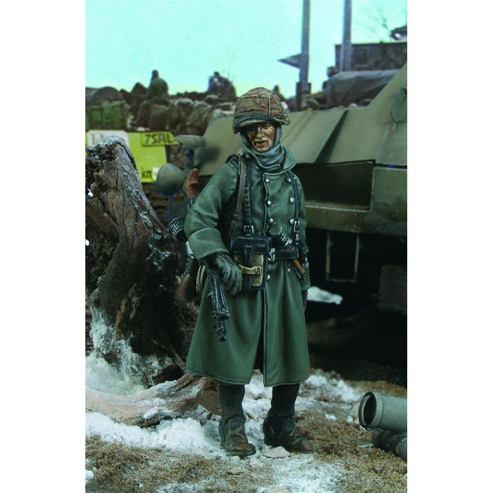 ROYAL: 1:35 SS Machinegunner
