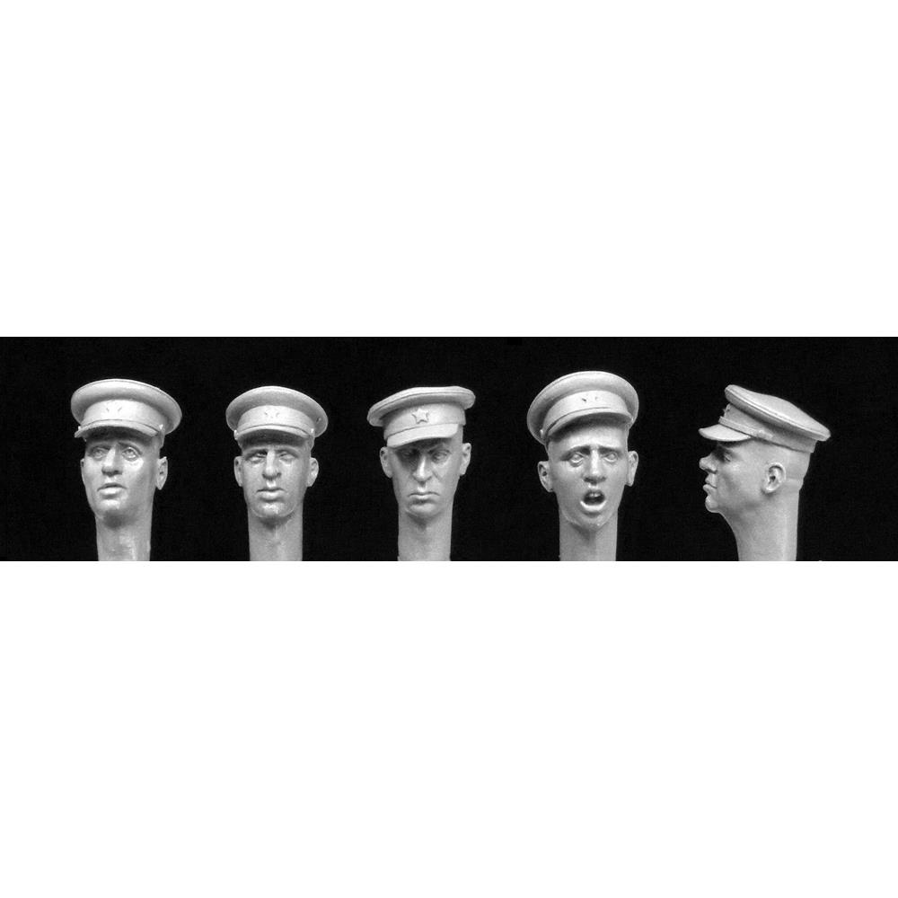 Hornet: 5 teste con cappello da ufficiale sovietico WWII