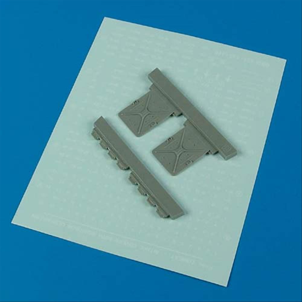 Quickboost: 1:48 F-14 TOMCAT AIR INTAKE COVERS