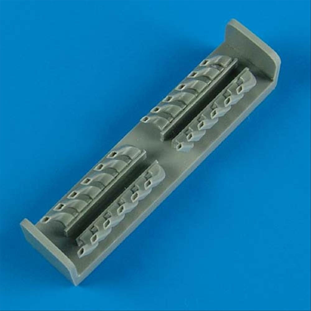 Quickboost: 1:72 BF 110E EXHAUST