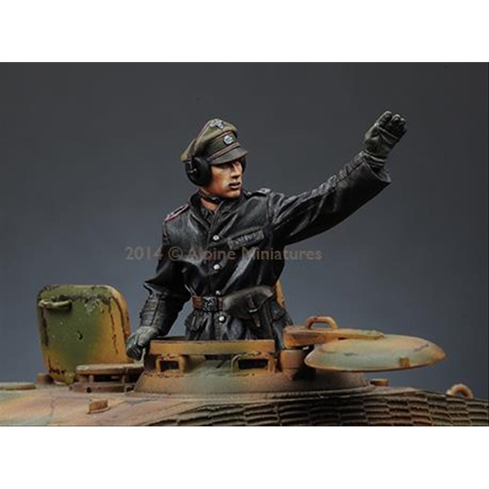 Alpine Miniatures: 1/35; SS Panzer Commander #1