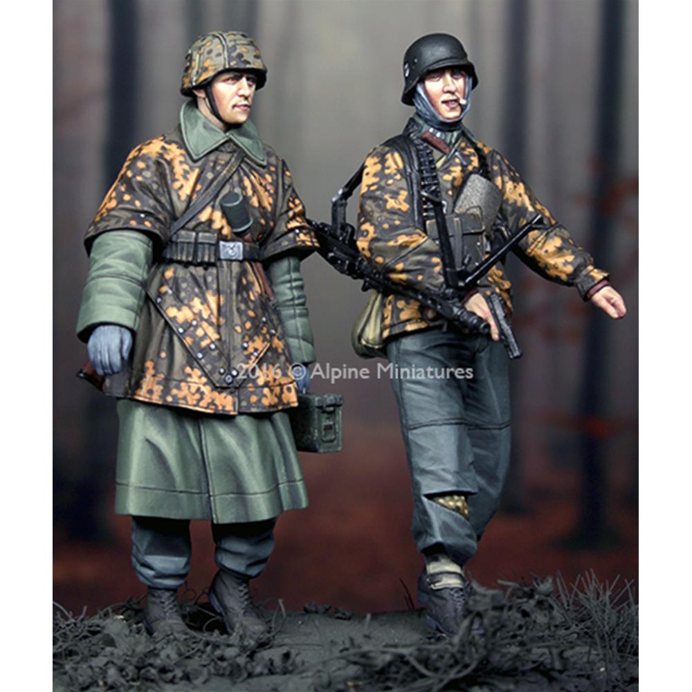 Alpine Miniatures: 1/35; Set di due figure KG Hansen at Poteau