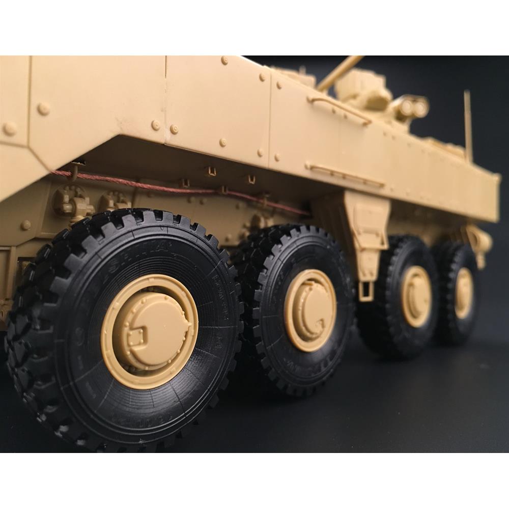 PANDAHOBBY: 1/35; VPK-7829 BUMERANG APC