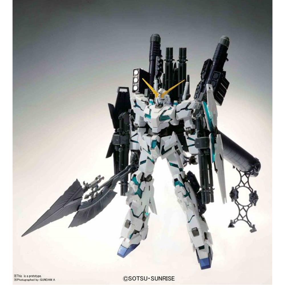 BANDAI: MG GUNDAM UNICORN RX-0 FULL ARMOR Ver.KA 1/100