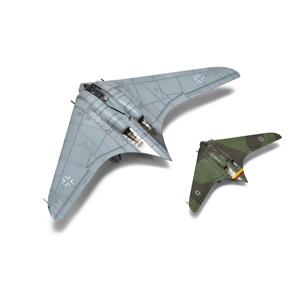ZOUKEI-MURA: Horten Ho 229 scala 1/72 + Horten Ho 229 scala 1/144 (2 kit per scatola)