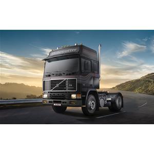 ITALERI: 1/24 VOLVO F-16 GLOBETROTTER