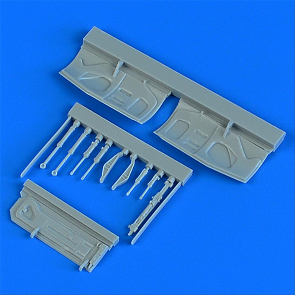 Quickboost: 1:48 F-16A/B FIGHTING FALCON UNDERCARRIAGE COVERS