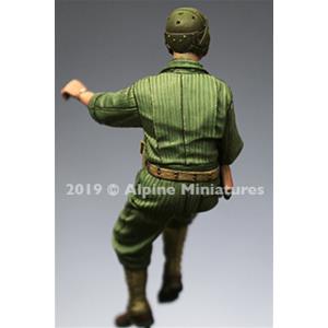 Alpine Miniatures: 1/35; US Tank Commander Summer 