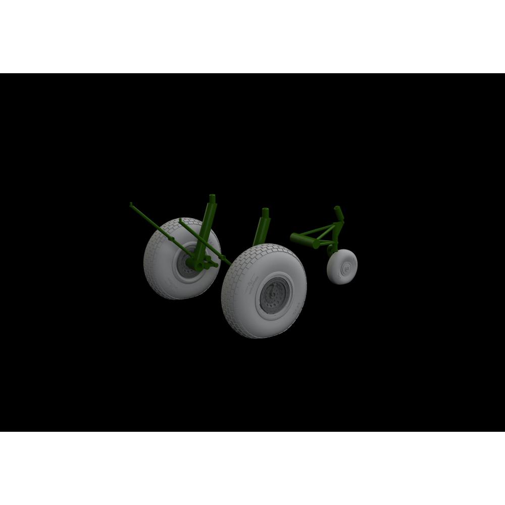 EDUARD: 1/48 ; B-17 wheels block tread for HONG KONG MODEL