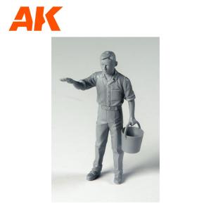 AK INTERACTIVE: 1/35; Children SET 1: Boys