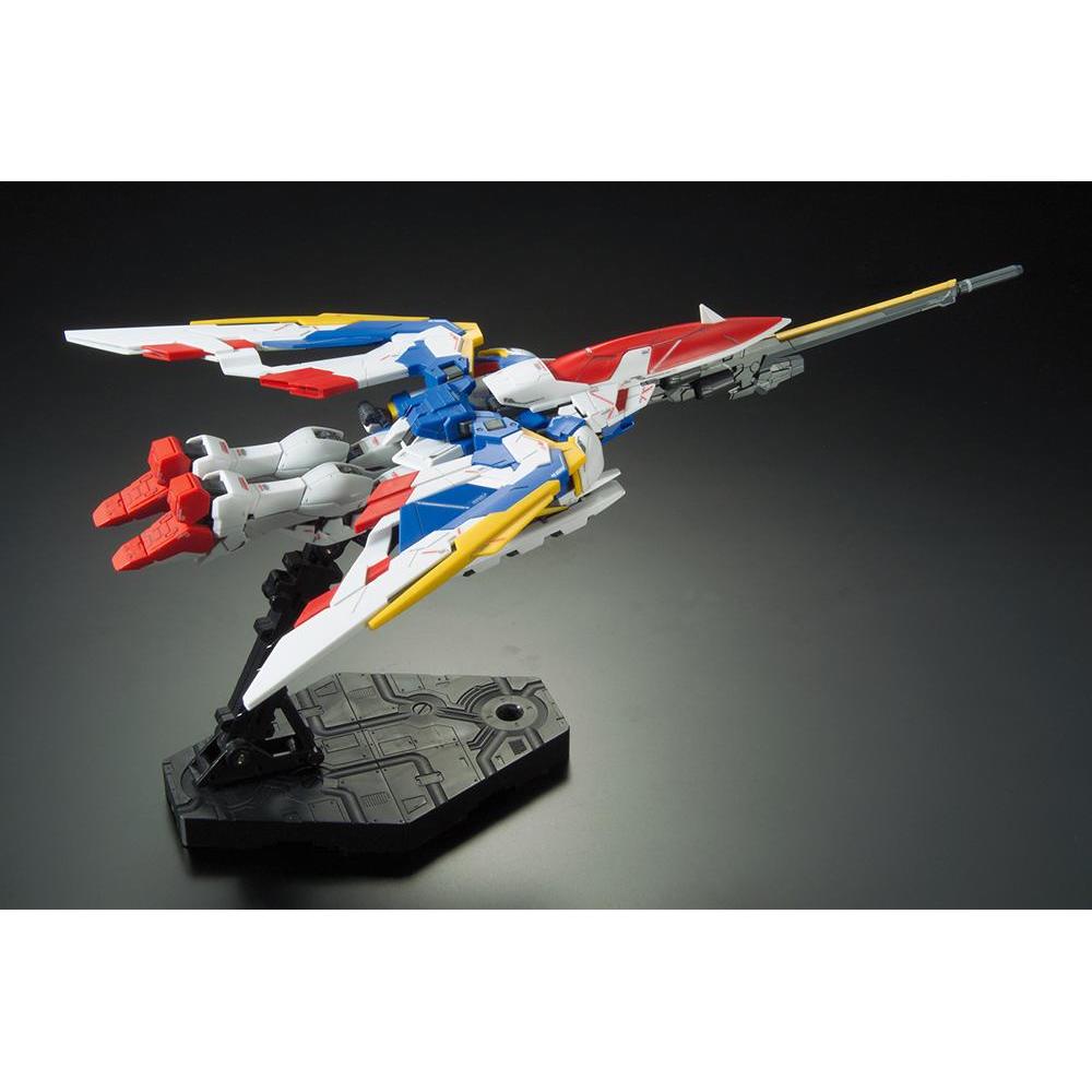 BANDAI: RG GUNDAM WING XXXG-01W EW 1/144