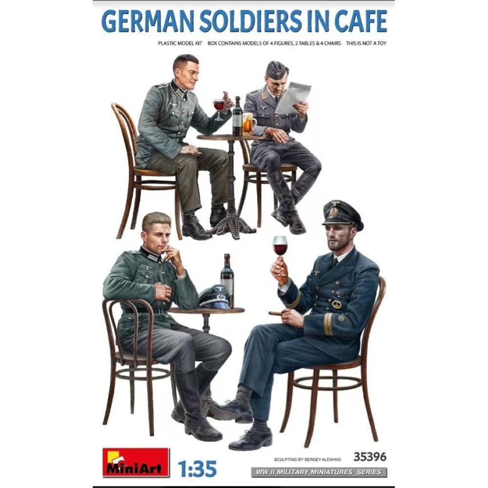 MINIART: 1/35 German Soldiers in Cafe