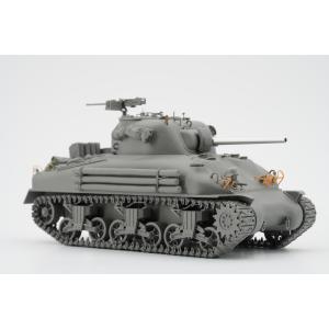 BORDER MODEL: 1/35; Sherman M4A1 mid