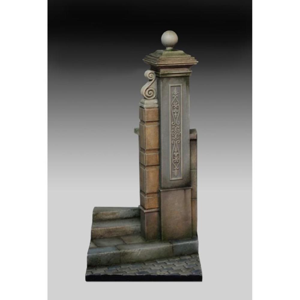 Royal Model: 75mm; Base con colonna