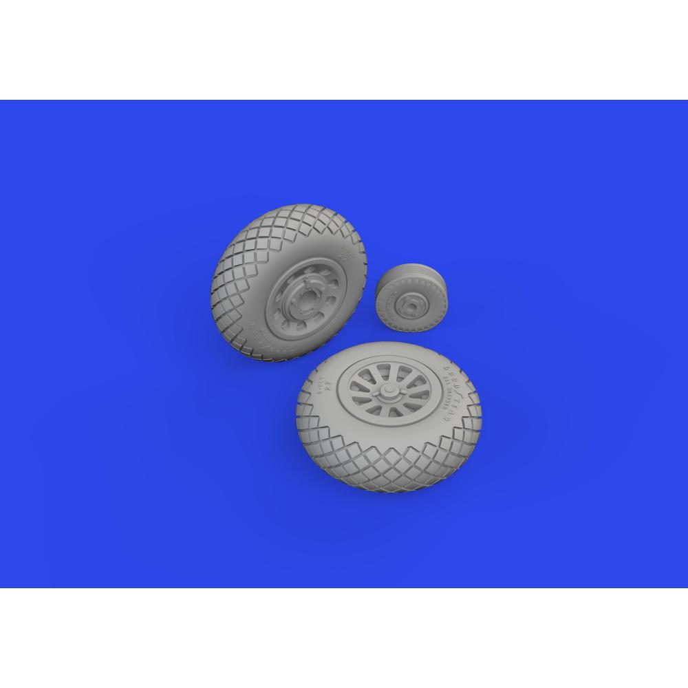 EDUARD: 1:72 North-American P-51D Mustang wheels diamond tread
