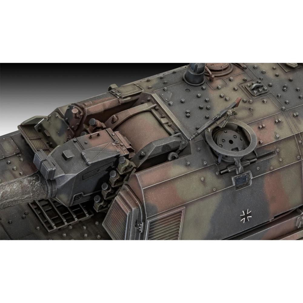 Revell: 1:35 Panzerhaubitze 2000