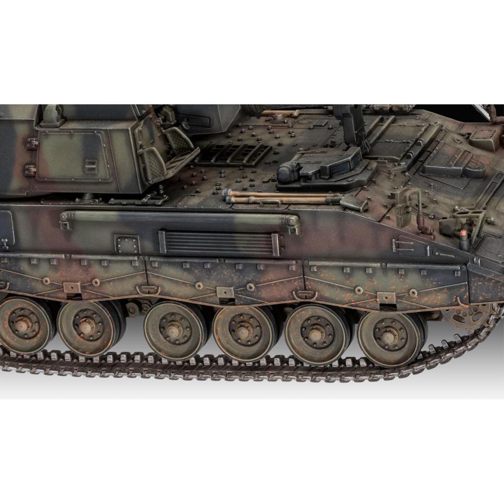Revell: 1:35 Panzerhaubitze 2000
