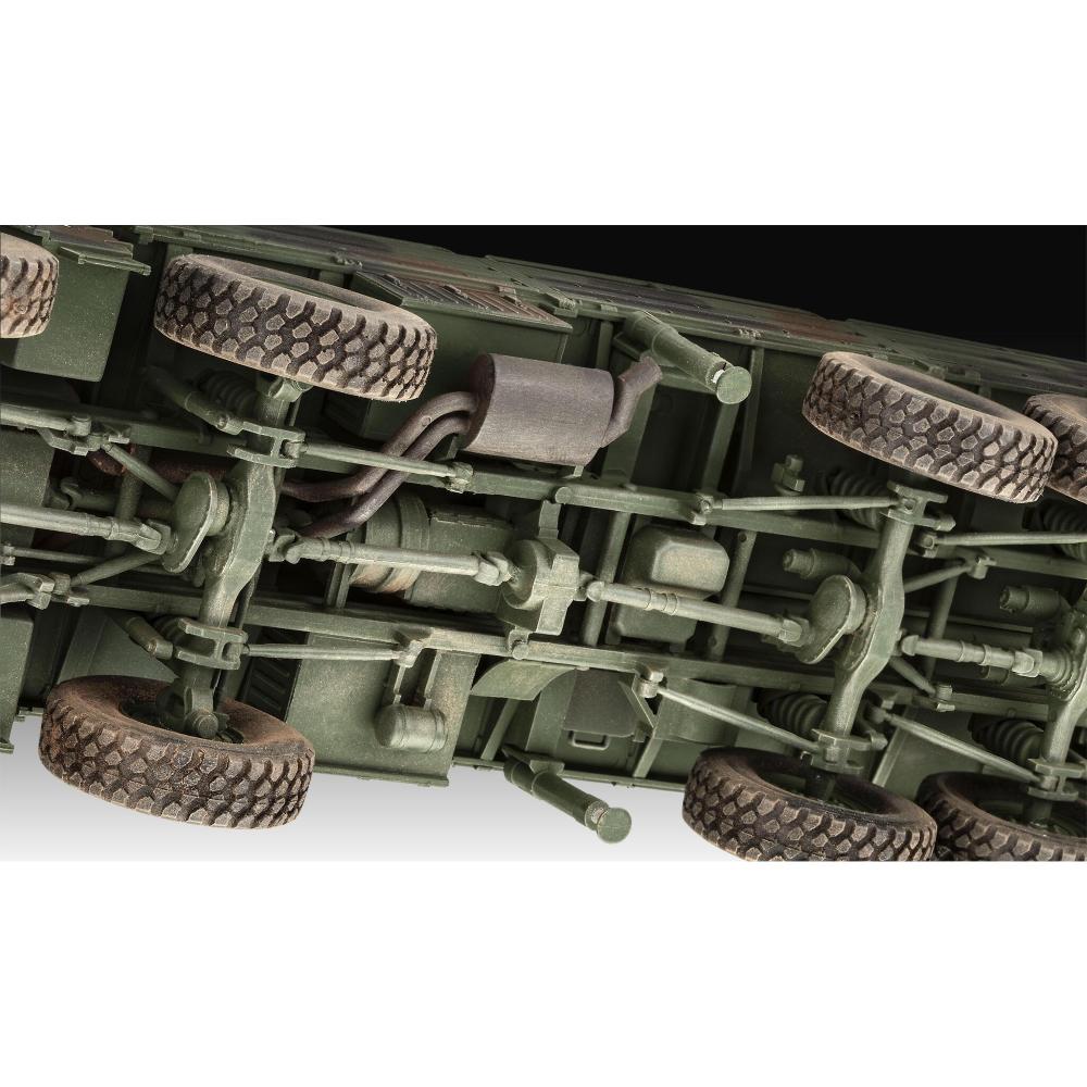 Revell: 1:35 MAN 10t milgl truck 8x8