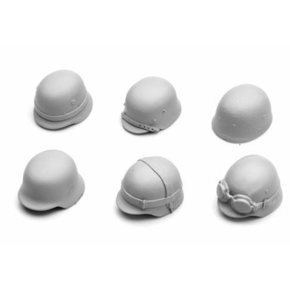 SOL MODEL: 1:16; WWII German Helmet set B 1:16