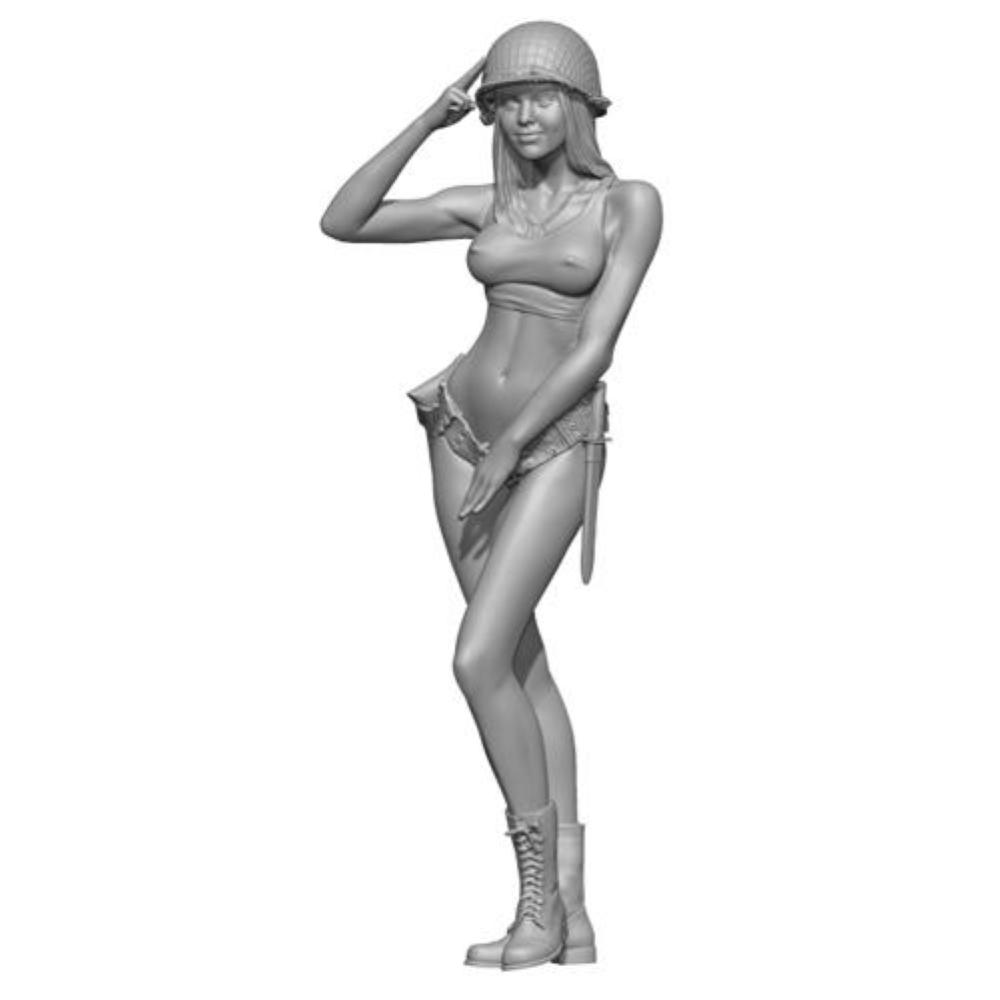 SOL MODEL: 1:35; Ava short top 1:35