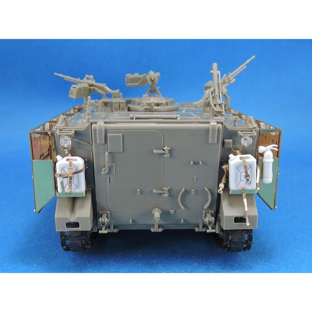 LEGEND PRODUCTIONS: 1:35; RAFAEL Toga/Vayzata Armored Shields set f.IDF M113