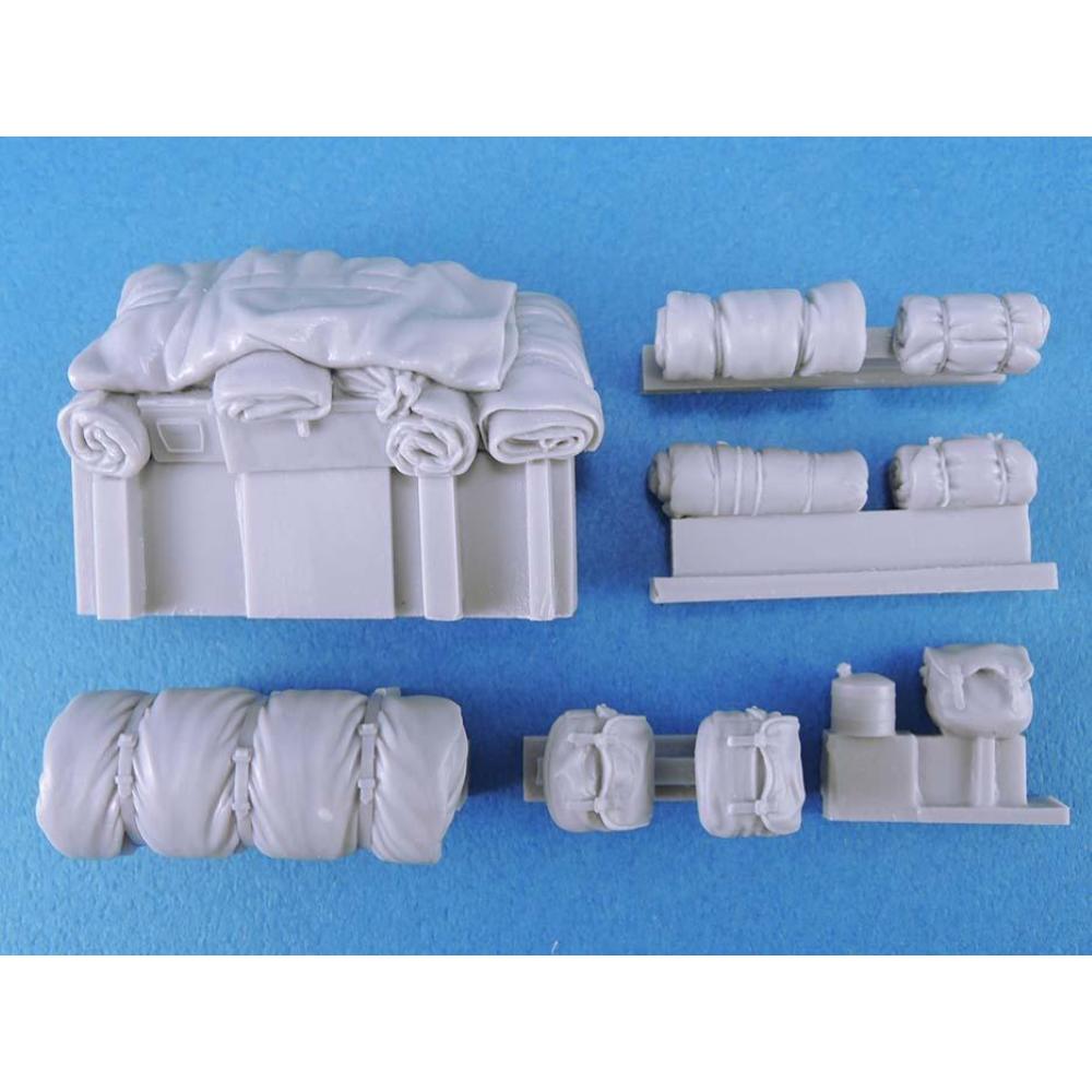 LEGEND PRODUCTIONS: 1:35; US WW2 Light Tank Stowage set