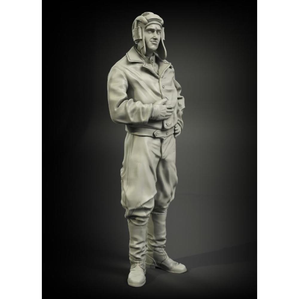 PANZERART: 1:35 Soviet tanker w/ captured leather jacket