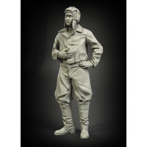 PANZERART: 1:35 Soviet tanker w/ captured leather jacket