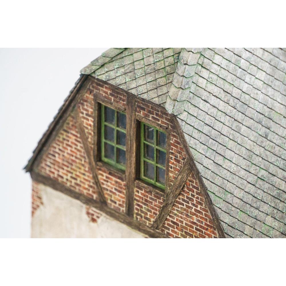 RT-DIORAMA: 1:35; Diorama-Base: "Watermill Building"