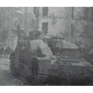 ATAK: 1:35; Zimmerit StuG IV concrete armor - RFM