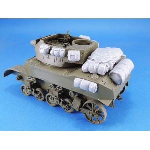 LEGEND PRODUCTIONS: 1:35; US WW2 Light Tank Stowage set