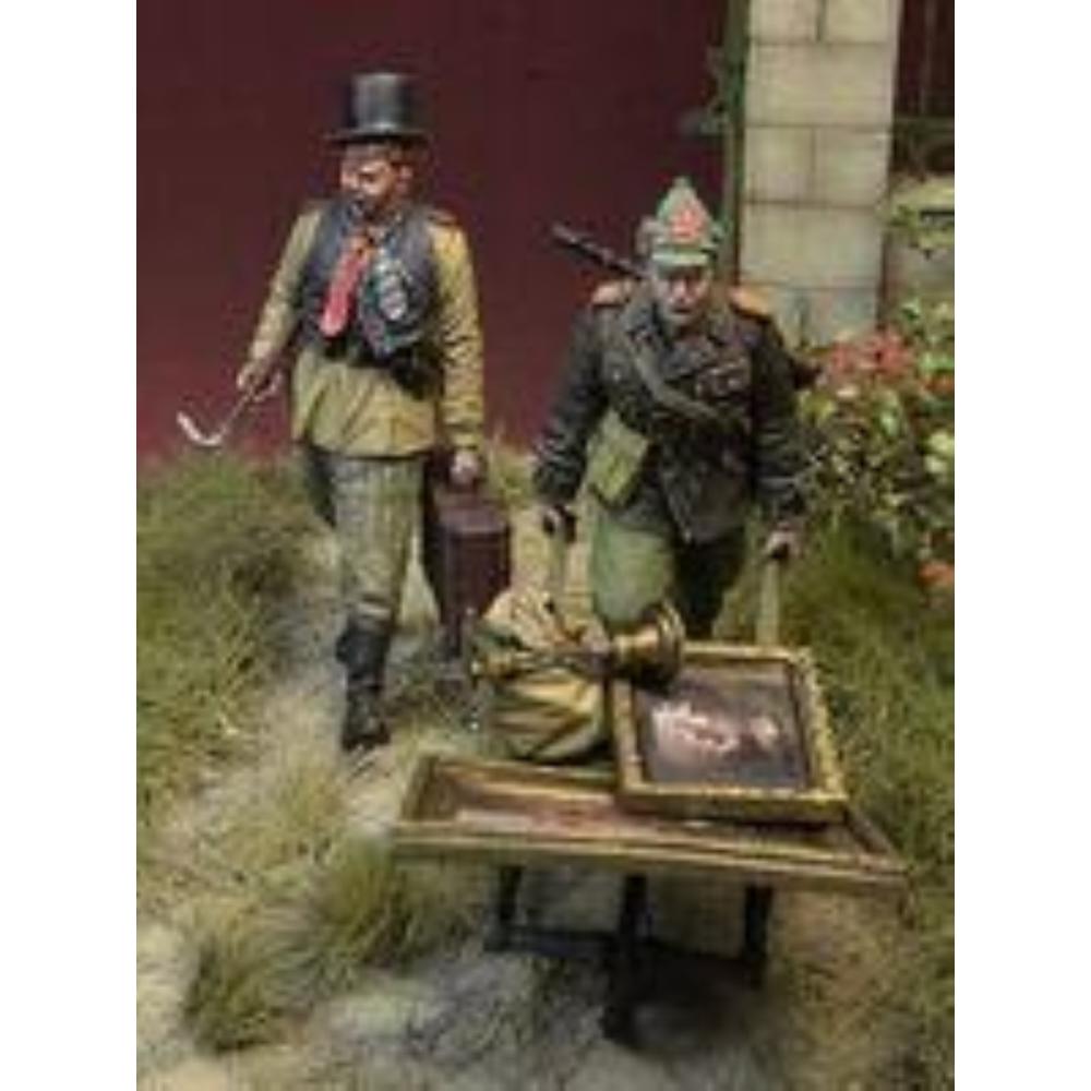 D-DAY miniatures: 1:35; Soviet Plunderers / Plünderer  Europe 1944-46
