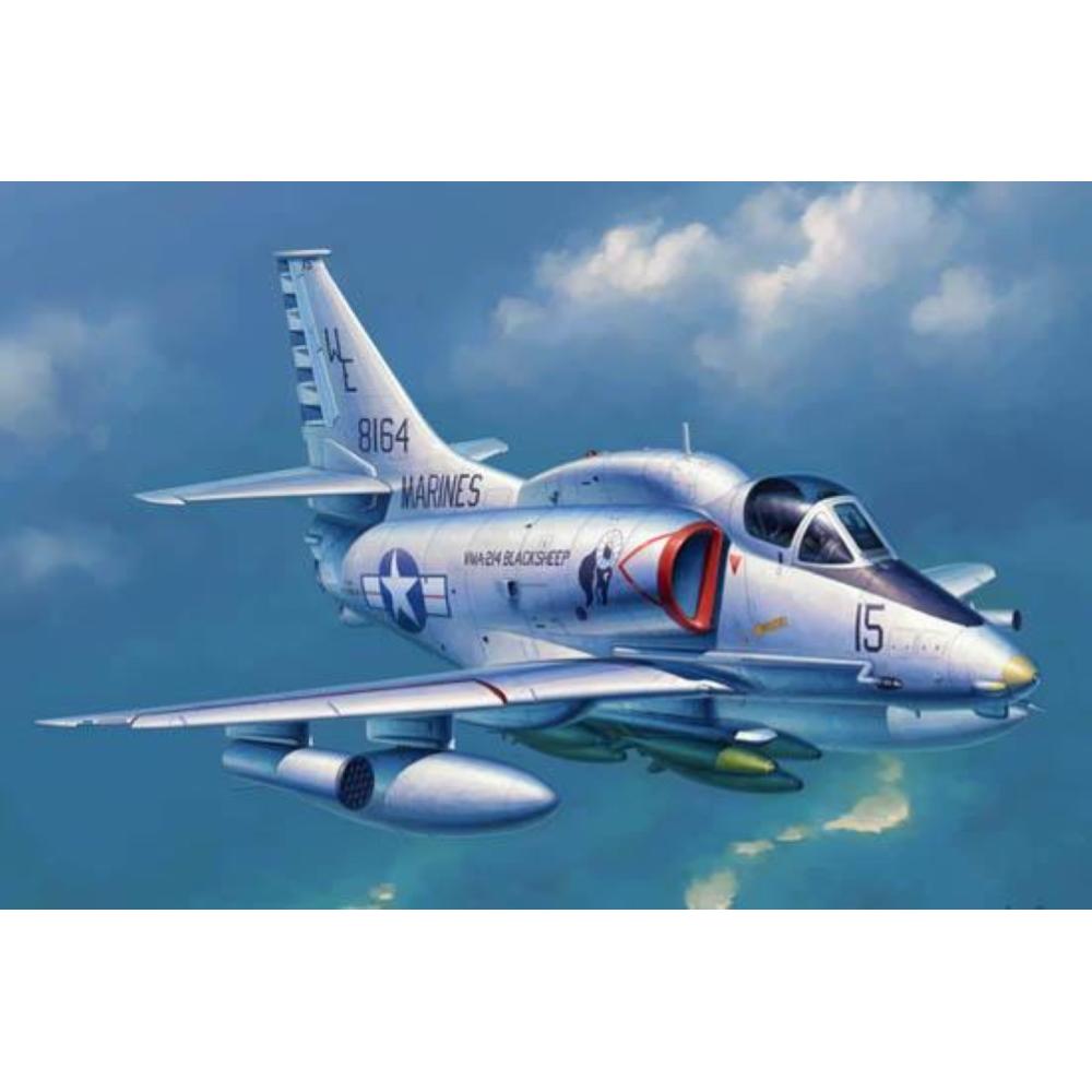 TRUMPETER: 1:32 Douglas A-4M Skyhawk