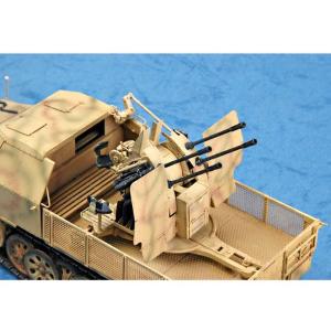 TRUMPETER: 1/35 2 cm Flakvierling 38 auf Sd.Kfz.7/1 late