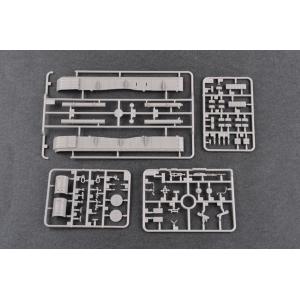 TRUMPETER: 1:35 Soviet T-64AV Mod. 1984