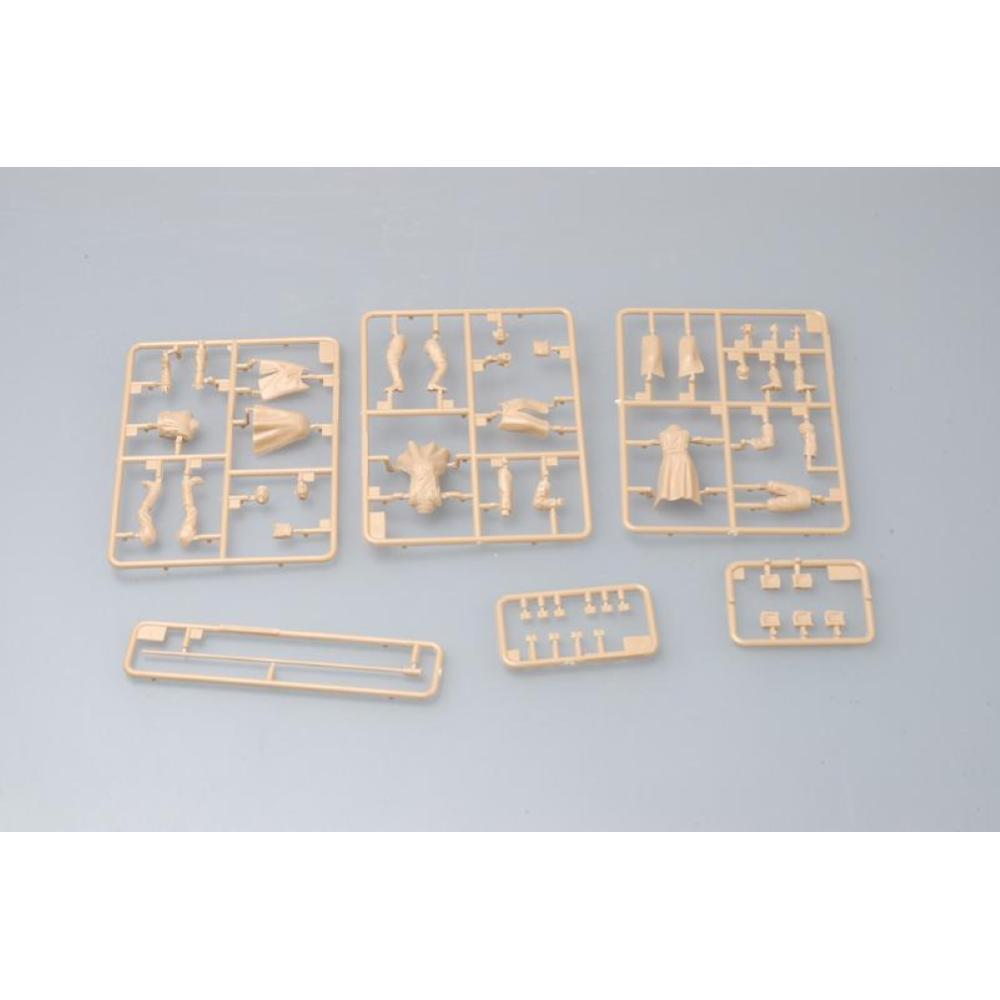TRUMPETER: 1/35 Soviet B-4 Artillery Crew