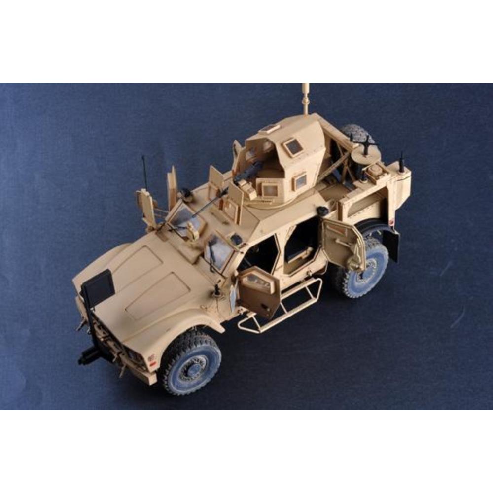 TRUMPETER: 1/16 US M-ATV MRAP 1:16