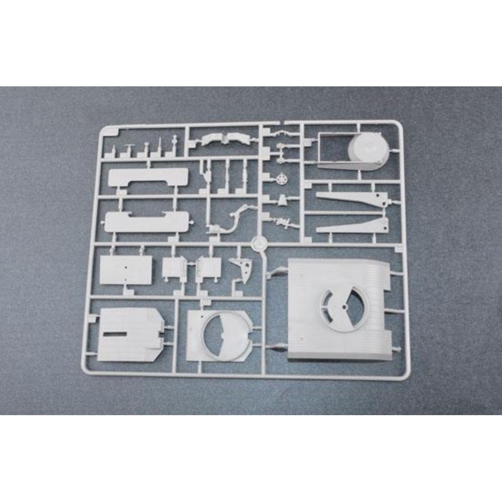 TRUMPETER: 1/35 Russian BM-21 Grad MRL (late)