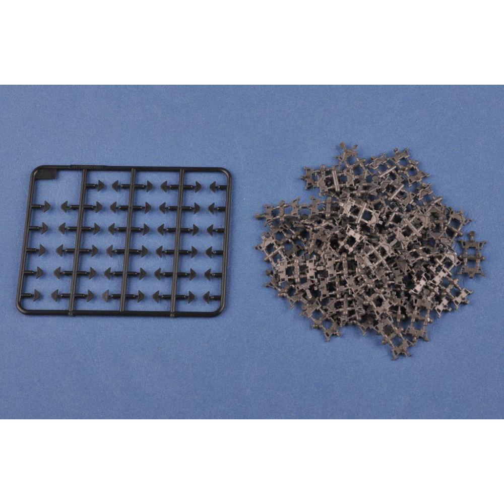 HOBBY BOSS: 1:35 M2/M3/LVTP7/MLRS Early individual track links set