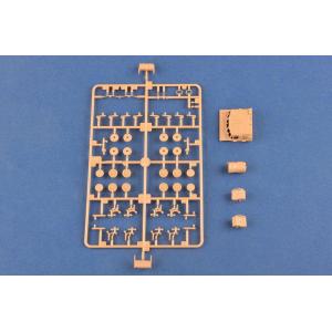 HOBBY BOSS: 1:72 Soviet 9K714 OKA (SS-23 Spider)