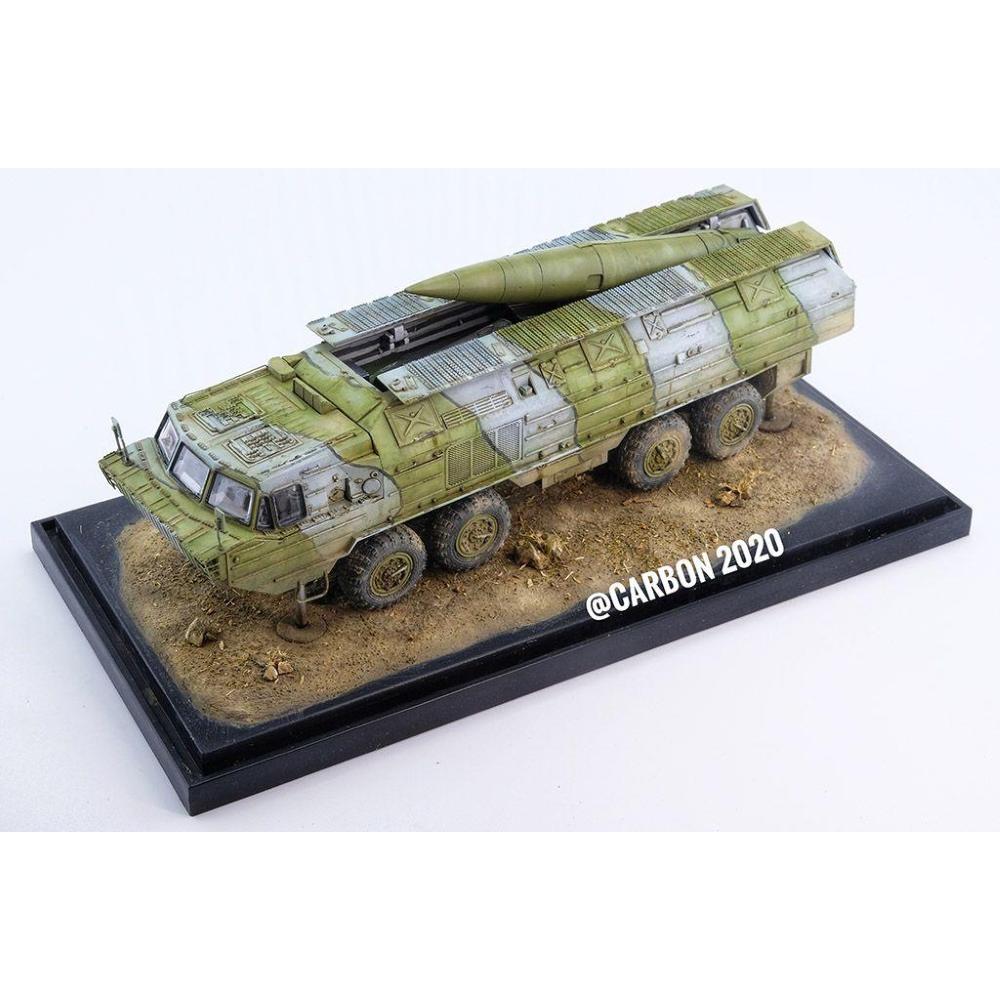 HOBBY BOSS: 1:72 Soviet 9K714 OKA (SS-23 Spider)