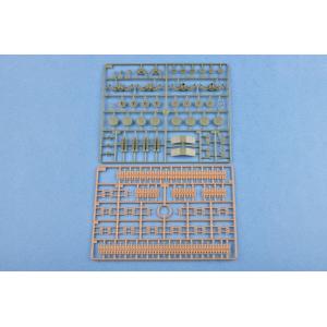 HOBBY BOSS: 1:35 Soviet T-35 Heavy Tank late