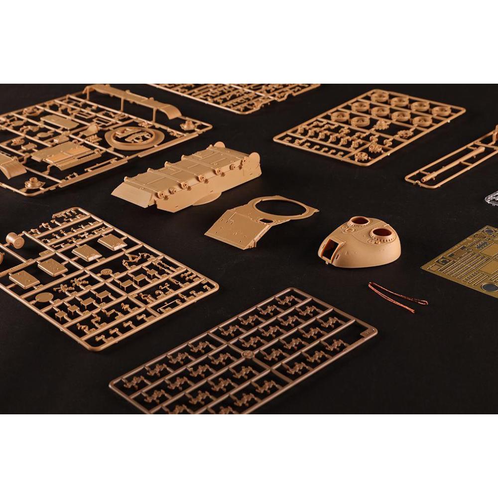 HOBBY BOSS: 1:35 PLA 59 Medium Tank