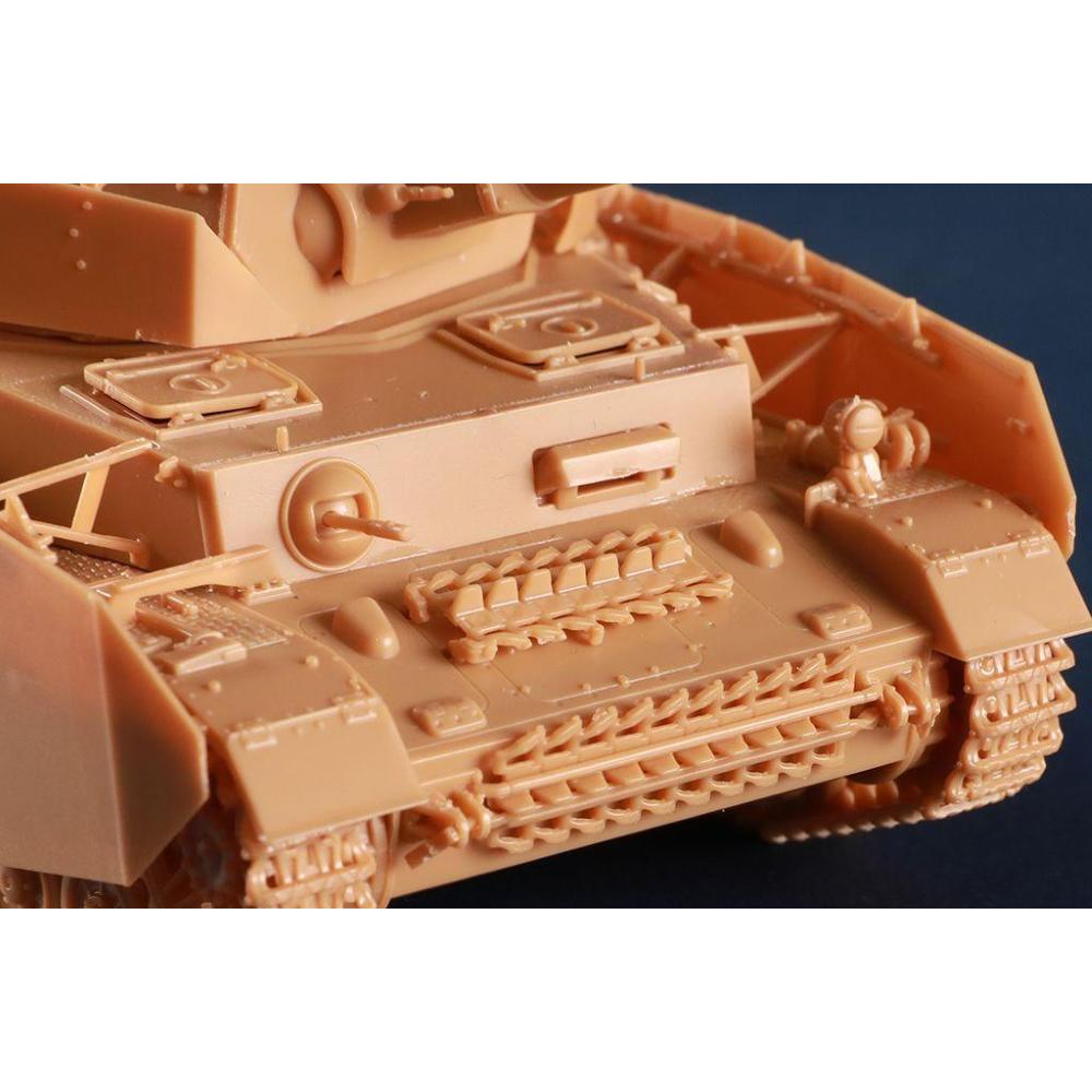 HOBBY BOSS: 1:48 German Pzkpfw IV Ausf.J Medium Tank