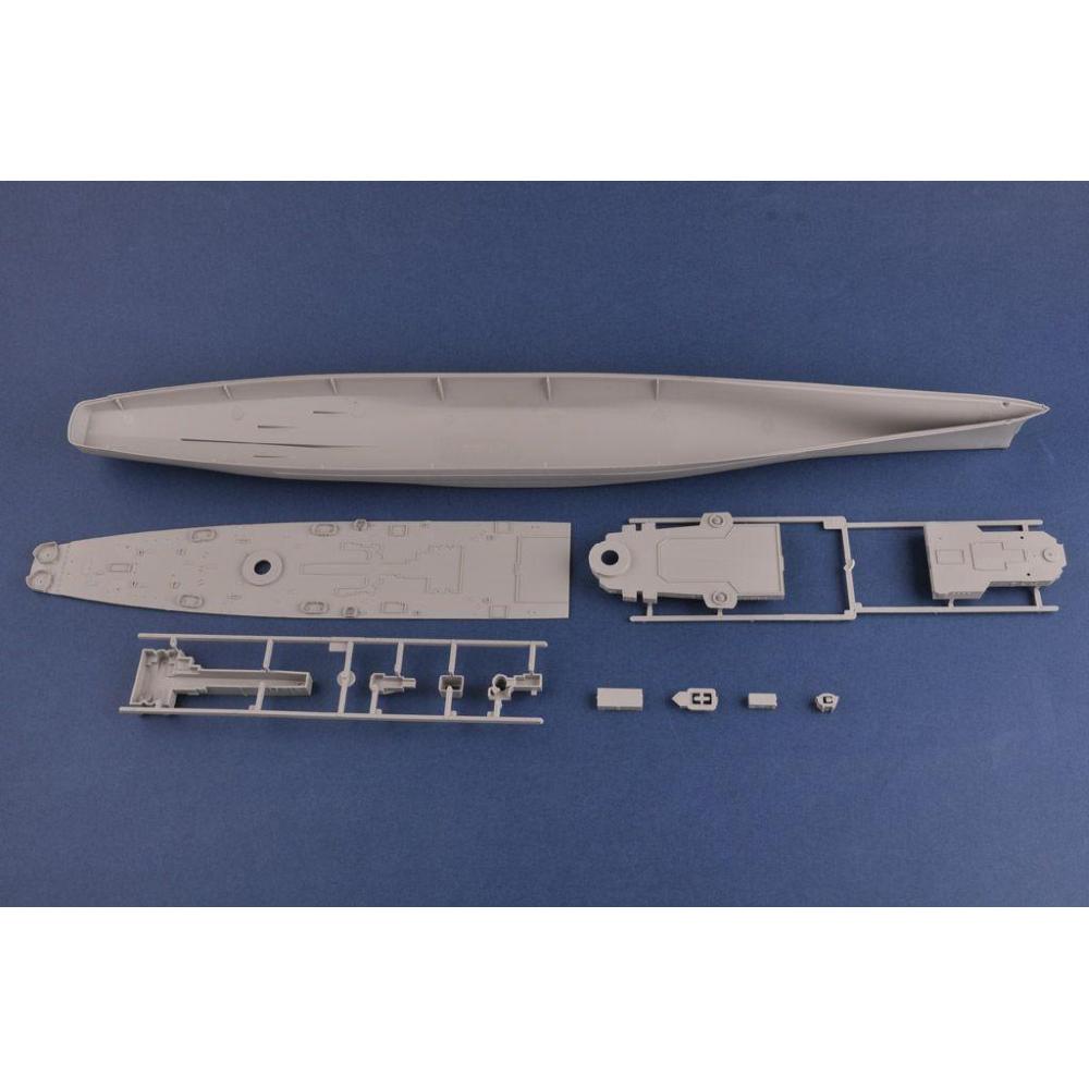 HOBBY BOSS: 1:350 USS Guam CB-2