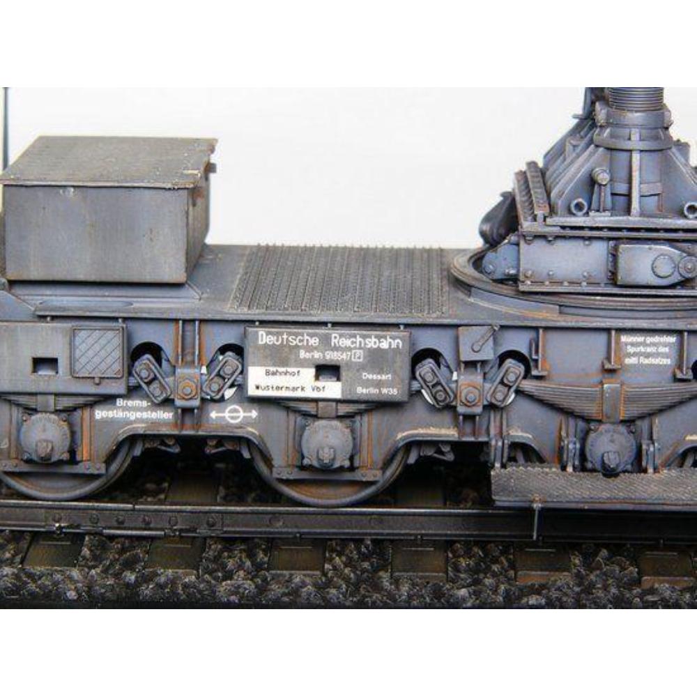 TRUMPETER: 1:35 Mörser KARL-Gerät 040/041 on railway transport car